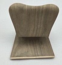 沃爾美 竹木制品加工專家，打造環(huán)保實用的彎曲木懶人平板電腦支架